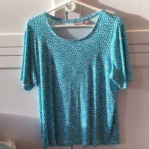 Chico’s size 3 (16). Short-sleeve turquoise tee.